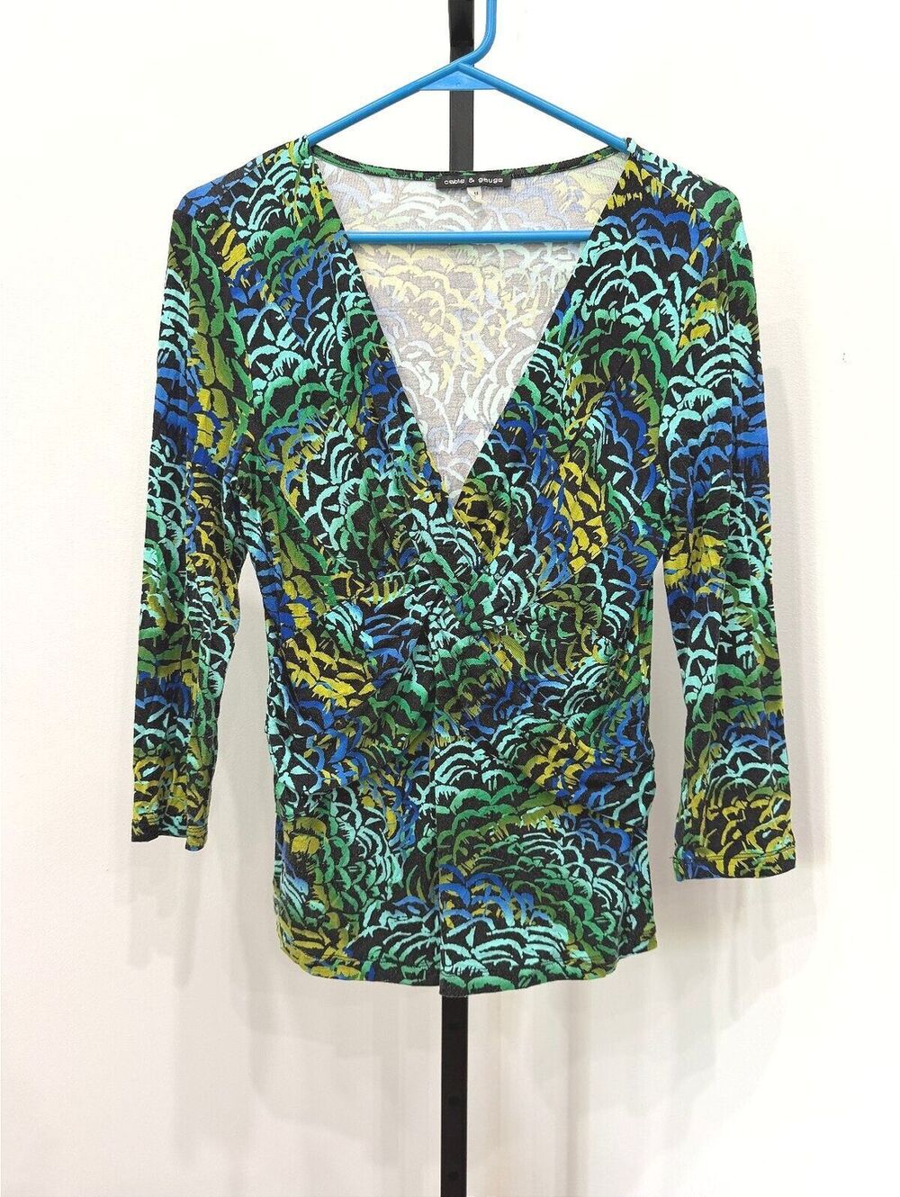 Cable & Gauge Women's Medium Viscose Spandex Printed Long Sleeve Blouse